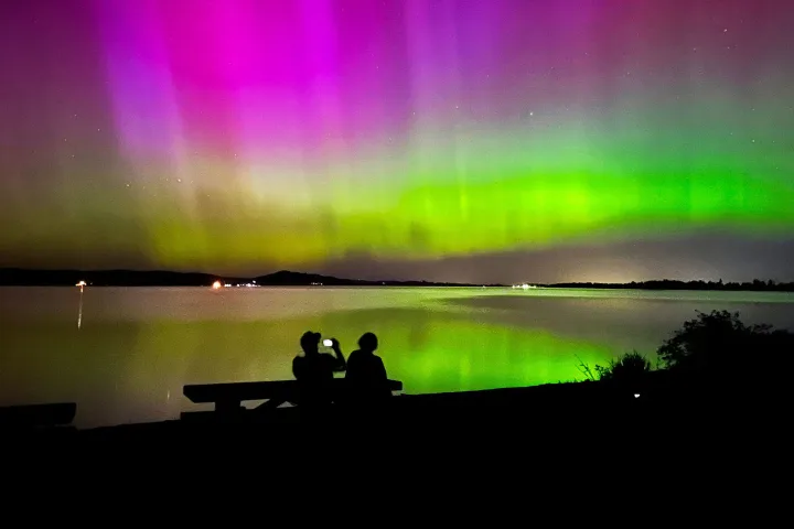 Missed the dazzling northern lights show? You might get another chance Saturday night