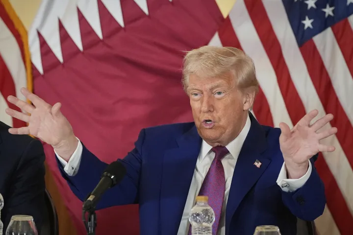 Live updates: Trump will attend a state dinner at presidential palace in Abu Dhabi